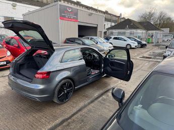 Audi A3 1.8 TFSI S line S Tronic Euro 5 (s/s) 3dr