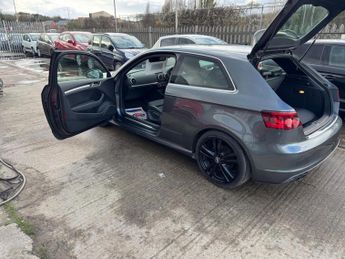 Audi A3 1.8 TFSI S line S Tronic Euro 5 (s/s) 3dr
