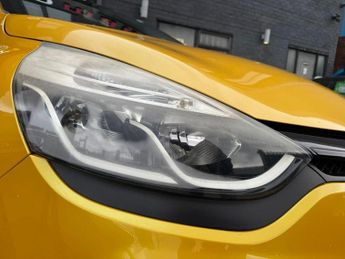 RENAULT CLIO 1.6 TCe Renaultsport Lux Hatchback 5dr Petrol EDC Euro 5 (200 ps