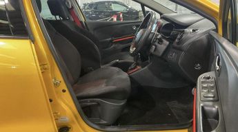 RENAULT CLIO 1.6 TCe Renaultsport Lux Hatchback 5dr Petrol EDC Euro 5 (200 ps