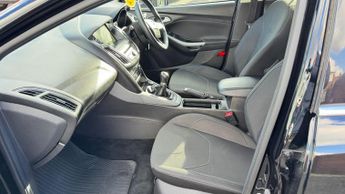 Ford Focus 1.0T EcoBoost Zetec Edition Euro 6 (s/s) 5dr