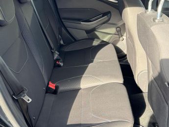 Ford Focus 1.0T EcoBoost Zetec Edition Euro 6 (s/s) 5dr