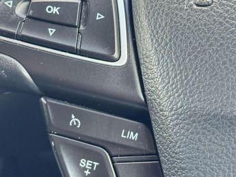 Ford Focus 1.0T EcoBoost Zetec Edition Euro 6 (s/s) 5dr