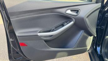 Ford Focus 1.0T EcoBoost Zetec Edition Euro 6 (s/s) 5dr