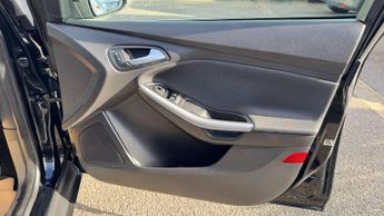 Ford Focus 1.0T EcoBoost Zetec Edition Euro 6 (s/s) 5dr
