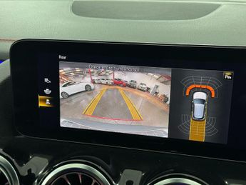 Mercedes-Benz EQA EQA 250 66.5kWh AMG Line (Premium) SUV 5dr Electric Auto (190 ps