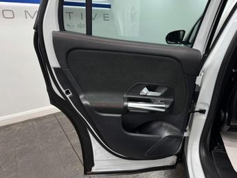 Mercedes-Benz EQA EQA 250 66.5kWh AMG Line (Premium) SUV 5dr Electric Auto (190 ps