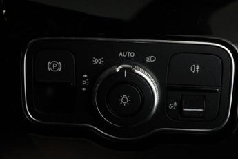 Mercedes-Benz A Class 2.0 A200d AMG Line 8G-DCT Euro 6 (s/s) 5dr