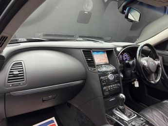 Infiniti QX70 3.0d V6 GT Auto 4WD Euro 5 5dr