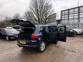 Volkswagen Tiguan 2.0 TDI BlueMotion Tech Match DSG 4WD Euro 5 (s/s) 5dr