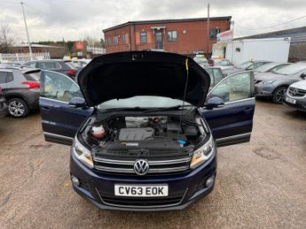 Volkswagen Tiguan 2.0 TDI BlueMotion Tech Match DSG 4WD Euro 5 (s/s) 5dr