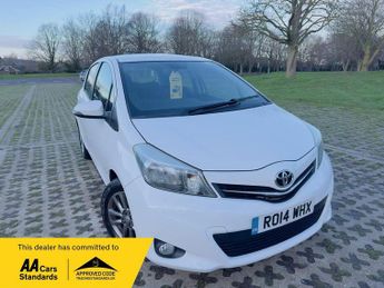 Toyota Yaris 1.33 Dual VVT-i Icon Plus Hatchback 5dr Petrol Manual Euro 5 (99