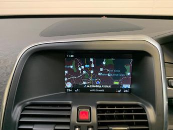 Volvo XC60 2.4 D5 R-Design Nav Auto AWD Euro 6 (s/s) 5dr