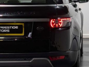 LAND ROVER RANGE ROVER EVOQUE 2.2 Range Rover Evoque Prestige Luxury SD4 Auto 4WD 5dr