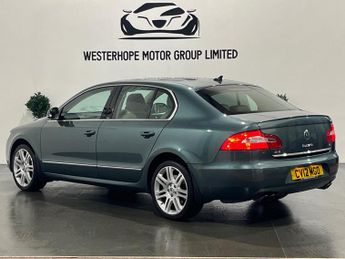 Skoda Superb 3.6 V6 Elegance DSG 4WD Euro 5 5dr