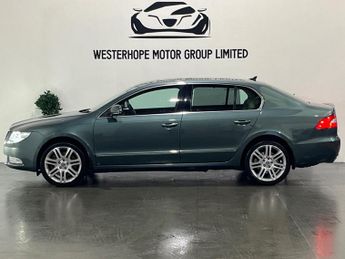 Skoda Superb 3.6 V6 Elegance DSG 4WD Euro 5 5dr