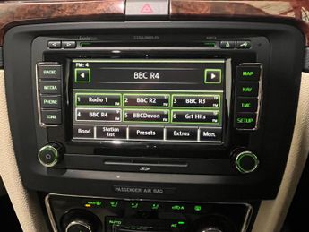 Skoda Superb 3.6 V6 Elegance DSG 4WD Euro 5 5dr