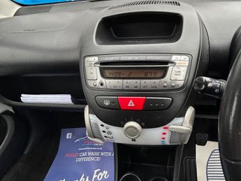 Toyota AYGO 1.0 VVT-i Mode Euro 5 3dr