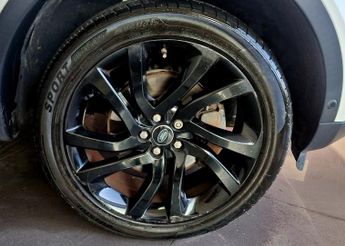 LAND ROVER DISCOVERY SPORT 2.0 TD4 HSE Luxury SUV 5dr Diesel Auto 4WD Euro 6 (s/s) (180 ps)