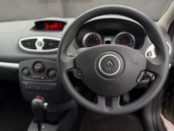 Renault Clio 1.6 VVT Expression Auto Euro 5 3dr (AC)