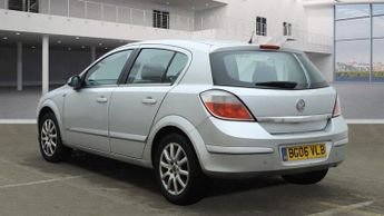 Vauxhall Astra 1.8i 16v Design 5dr