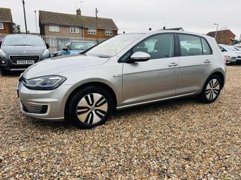 Volkswagen e-Golf 35.8kWh e-Golf Auto 5dr