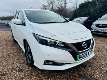 Nissan Leaf 40kWh N-Connecta Auto 5dr