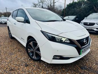 Nissan Leaf 40kWh N-Connecta Auto 5dr