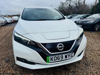 Nissan Leaf 40kWh N-Connecta Auto 5dr