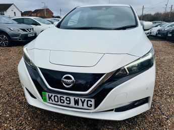 Nissan Leaf 40kWh N-Connecta Auto 5dr