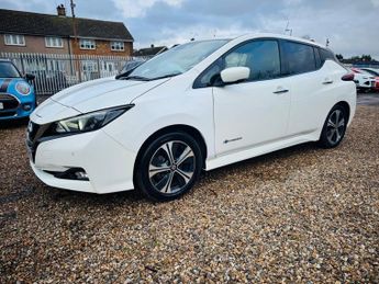 Nissan Leaf 40kWh N-Connecta Auto 5dr