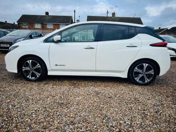 Nissan Leaf 40kWh N-Connecta Auto 5dr