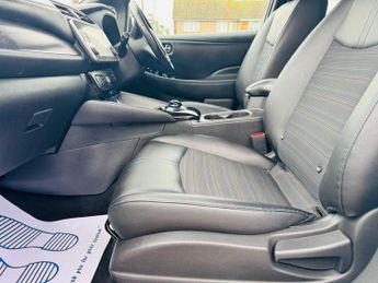 Nissan Leaf 40kWh N-Connecta Auto 5dr