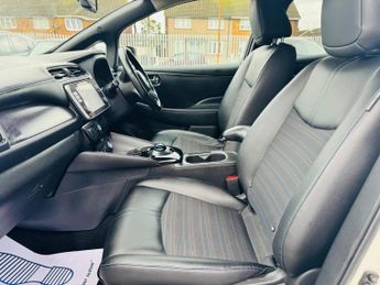 Nissan Leaf 40kWh N-Connecta Auto 5dr
