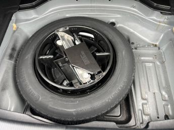 Mercedes-Benz C Class 2.1 C220 CDI BlueEfficiency Elegance Auto Euro 5 4dr