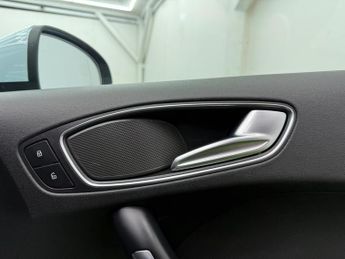 Audi A1 1.6 TDI Sport Euro 5 (s/s) 3dr