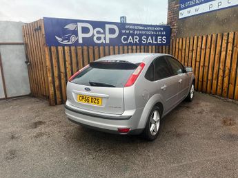 Ford Focus 2.0 Titanium 5dr