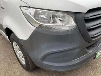 Mercedes-Benz eSprinter 55kWh Progressive Panel Van 5dr Electric Auto FWD L2 H2 20kW Cha