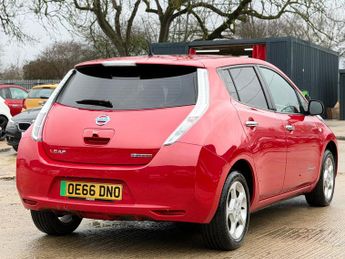 Nissan Leaf 24kWh Acenta Auto 5dr