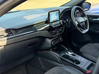 Ford Kuga 2.5 Duratec 14.4kWh ST-Line X Edition CVT Euro 6 (s/s) 5dr