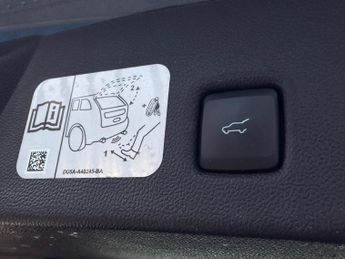 Ford Kuga 2.5 Duratec 14.4kWh ST-Line X Edition CVT Euro 6 (s/s) 5dr