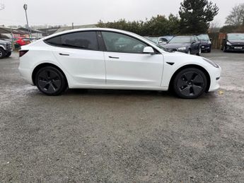 Tesla Model 3 Auto RWD 4dr