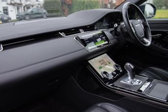 Land Rover Range Rover Evoque 1.5 P300e 12.2kWh R-Dynamic SE Auto 4WD Euro 6 (s/s) 5dr