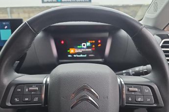 Citroen e-C4 50kWh Shine Plus Auto 5dr (7.4kW Charger)