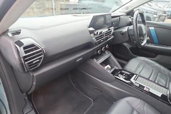 Citroen e-C4 50kWh Shine Plus Auto 5dr (7.4kW Charger)