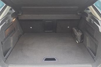 Citroen e-C4 50kWh Shine Plus Auto 5dr (7.4kW Charger)