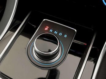 Jaguar XE 2.0d R-Sport Saloon 4dr Diesel Auto Euro 6 (s/s) (180 ps)