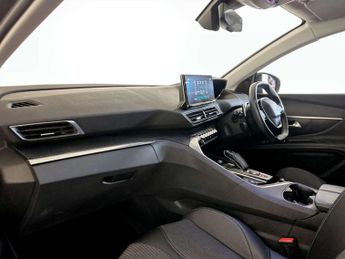 Peugeot 3008 1.6 13.2kWh Allure SUV 5dr Petrol Plug-in Hybrid e-EAT Euro 6 (s