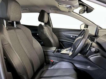 Peugeot 3008 1.6 13.2kWh Allure SUV 5dr Petrol Plug-in Hybrid e-EAT Euro 6 (s