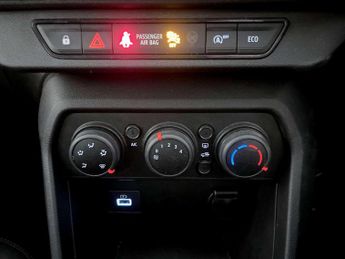 Dacia Sandero Stepway 1.0 TCe Comfort Hatchback 5dr Petrol Manual Euro 6 (s/s) (90 ps)